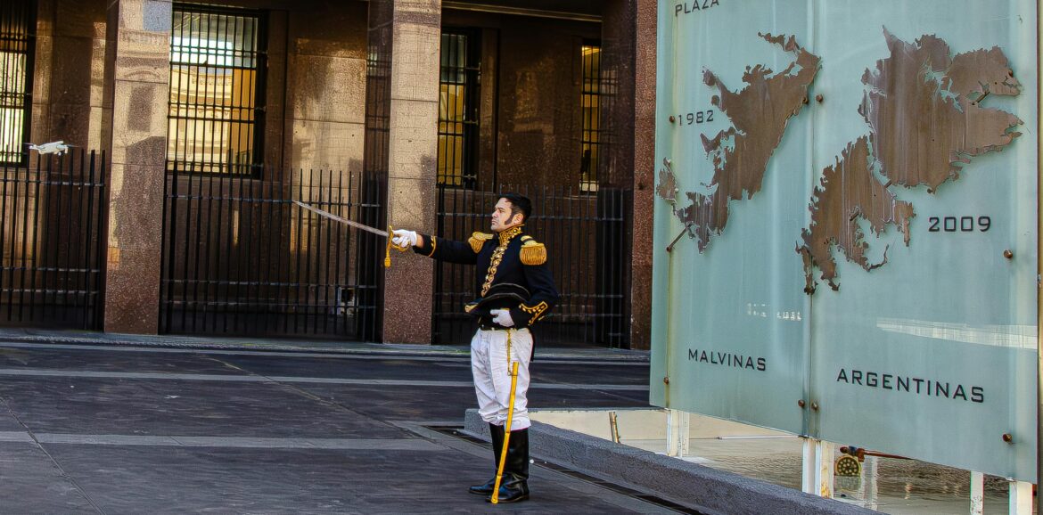 Argentinian guard performing ceremony at Plaza Héroes de Malvinas, Buenos Aires.
